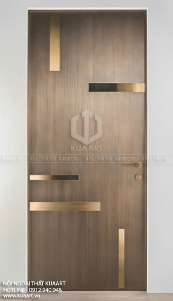 Hoàn Thiện Cửa Nhựa Composite Cao Cấp Mrs Ly Tại Hạ Long, Quảng Ninh